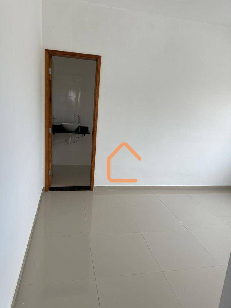 Casa à venda com 3 quartos, 160m² - Foto 8