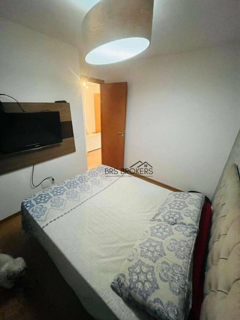 Apartamento à venda com 2 quartos, 38m² - Foto 22