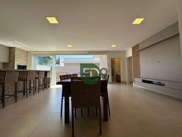 Casa de Condomínio à venda com 3 quartos, 254m² - Foto 8