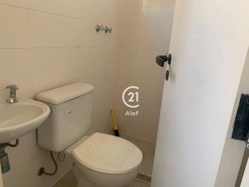 Apartamento para alugar com 2 quartos, 130m² - Foto 6