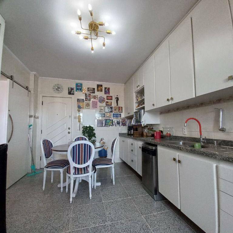 Apartamento à venda com 2 quartos, 120m² - Foto 31