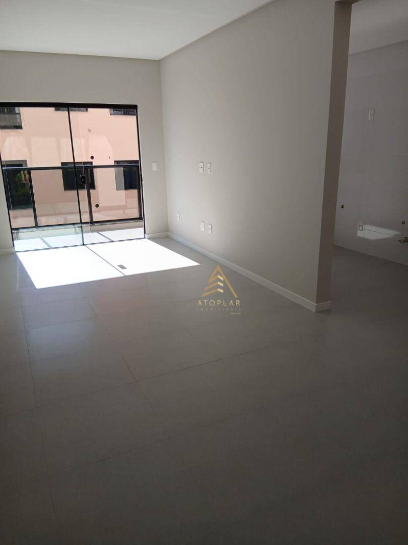 Apartamento, 2 quartos, 76 m² - Foto 3