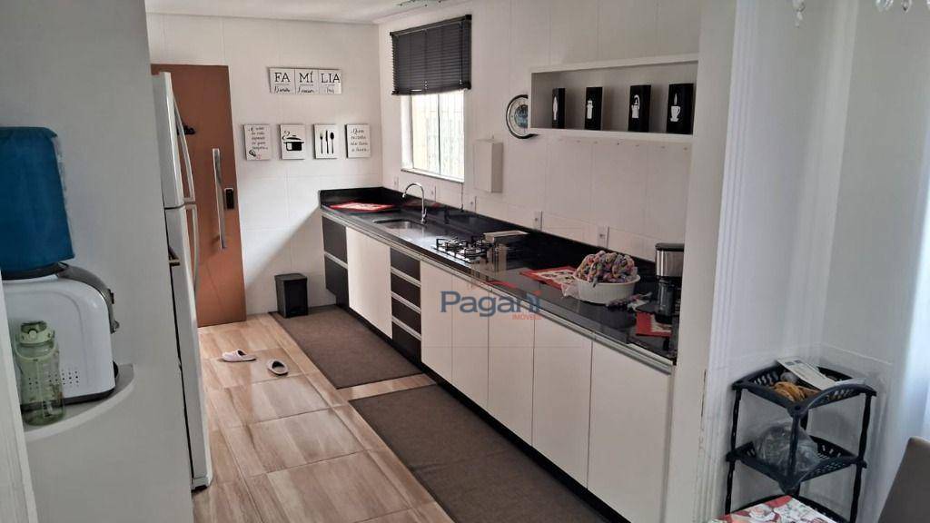 Casa à venda com 2 quartos, 180m² - Foto 23