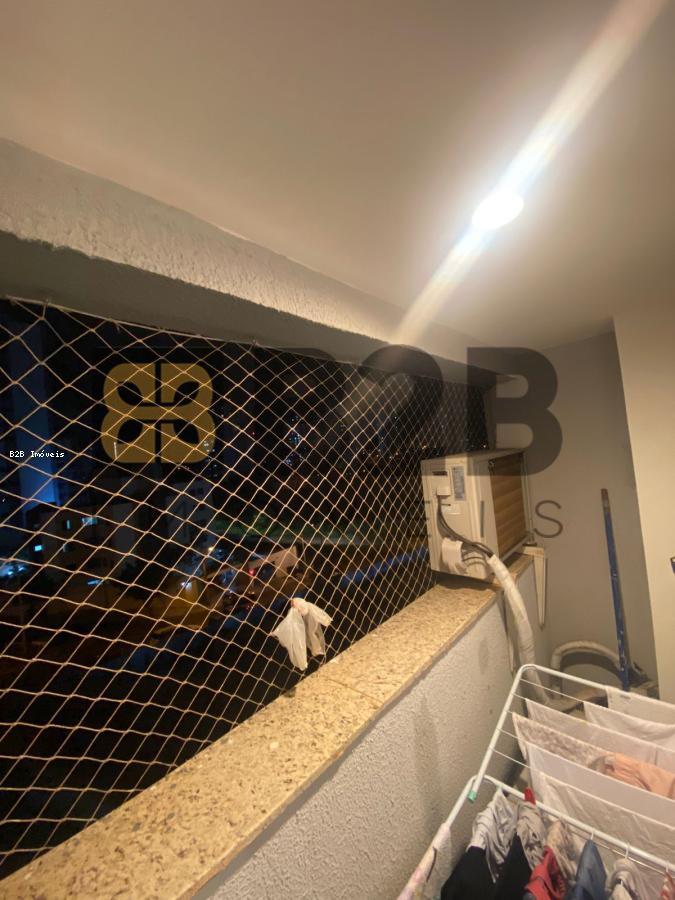 Apartamento à venda com 3 quartos, 94m² - Foto 19