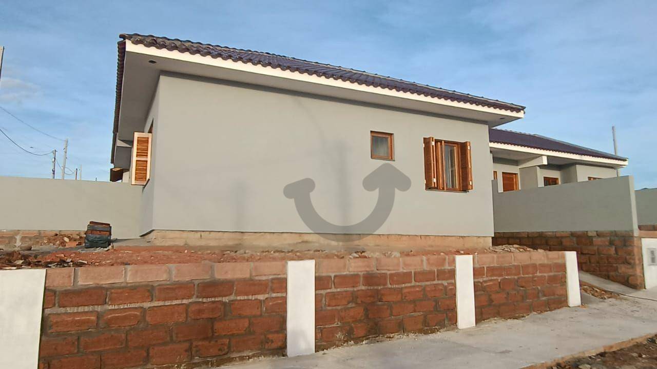Casa à venda com 2 quartos, 44m² - Foto 3
