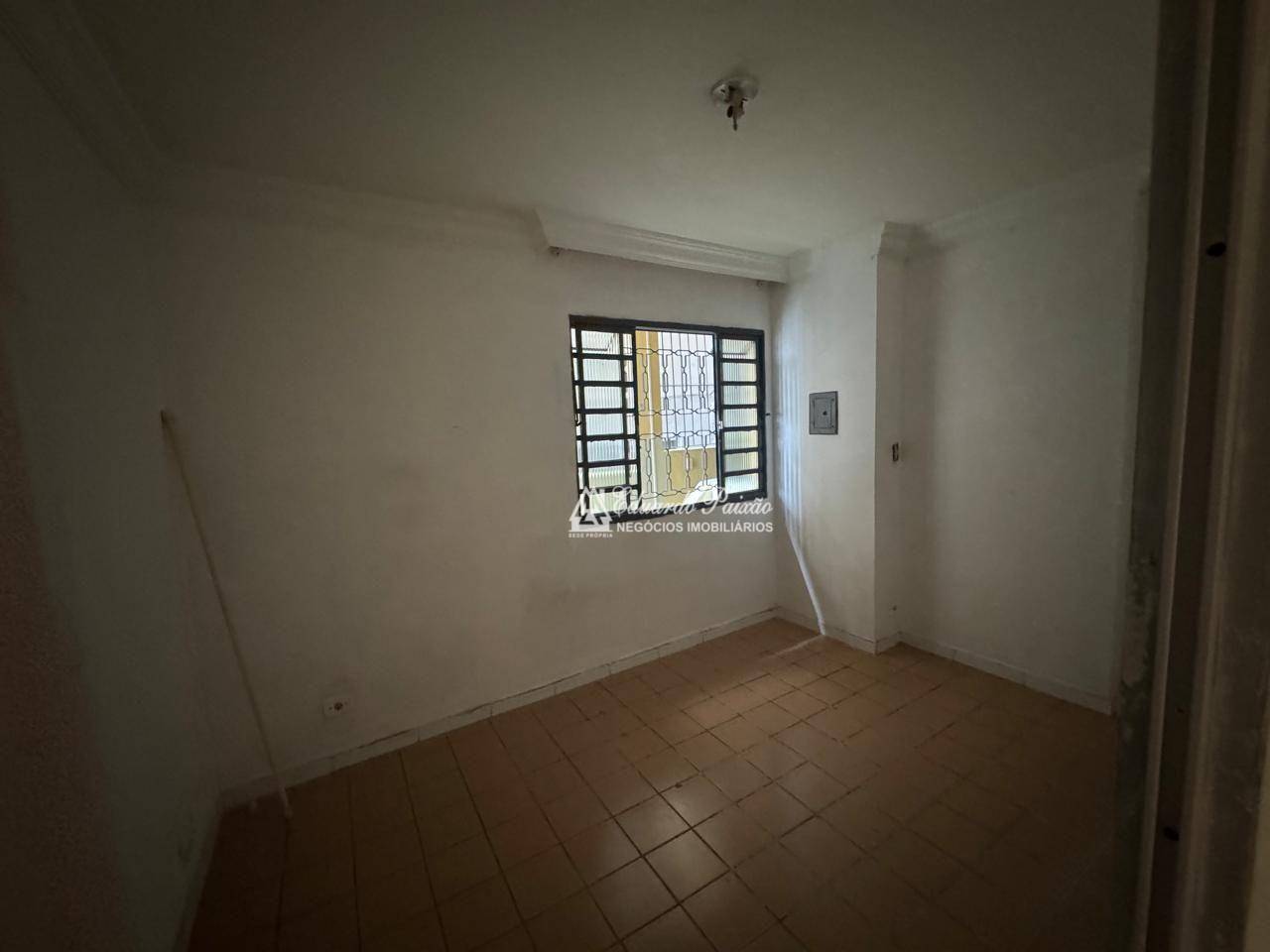 Apartamento para alugar com 3 quartos, 80m² - Foto 1