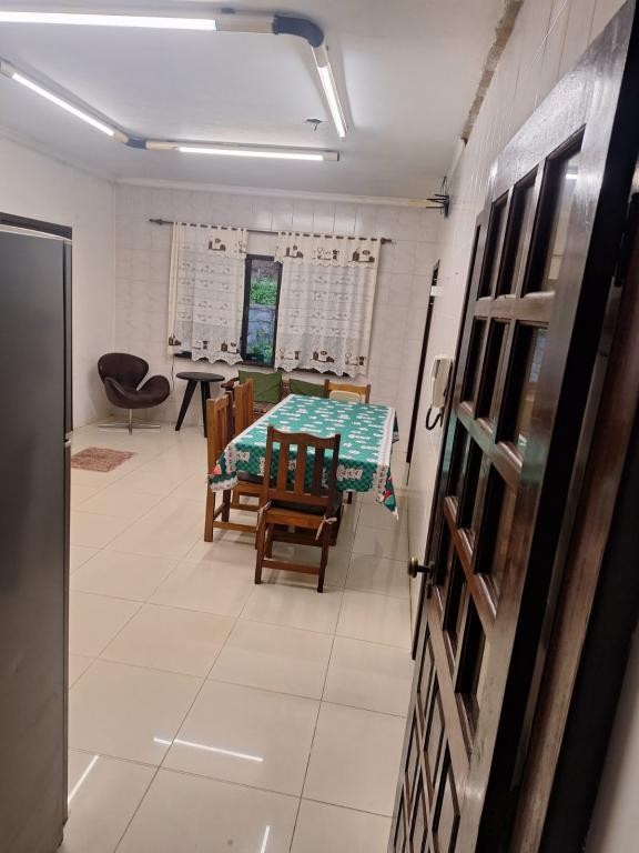 Casa à venda com 3 quartos - Foto 4