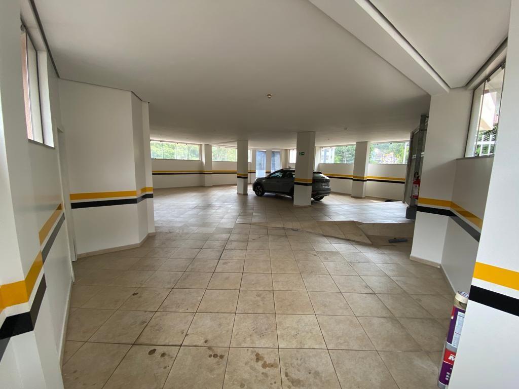 Apartamento à venda com 3 quartos, 211m² - Foto 51