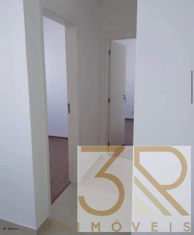 Apartamento à venda com 1 quarto, 49m² - Foto 11