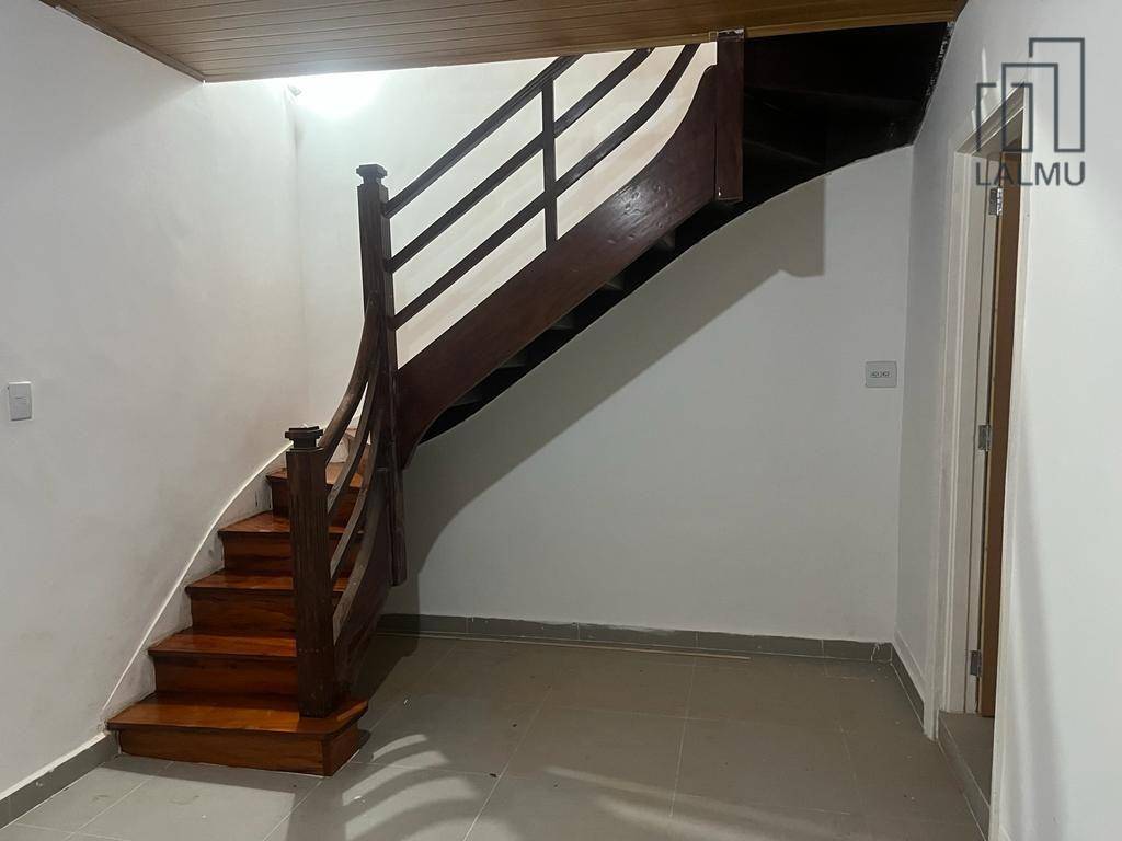 Sobrado para alugar com 2 quartos, 120m² - Foto 33