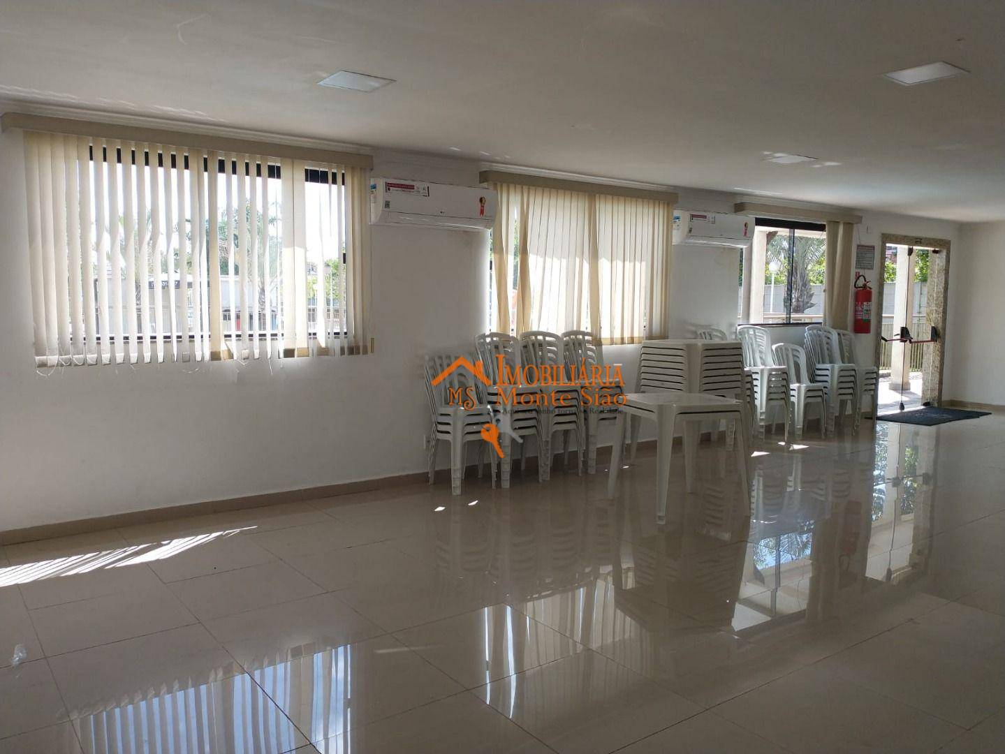 Apartamento à venda com 2 quartos, 45m² - Foto 13