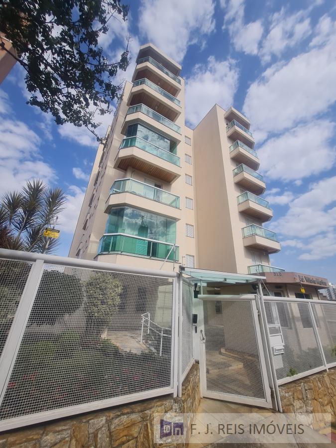 Apartamento à venda com 3 quartos, 93m² - Foto 1