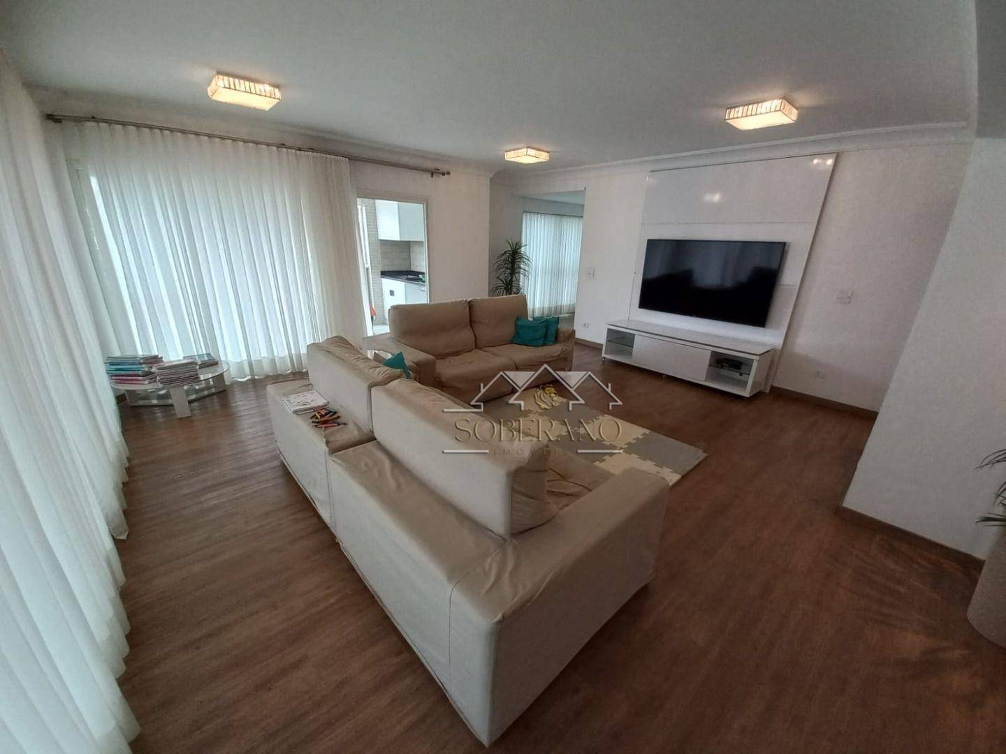 Apartamento, 3 quartos, 165 m² - Foto 1
