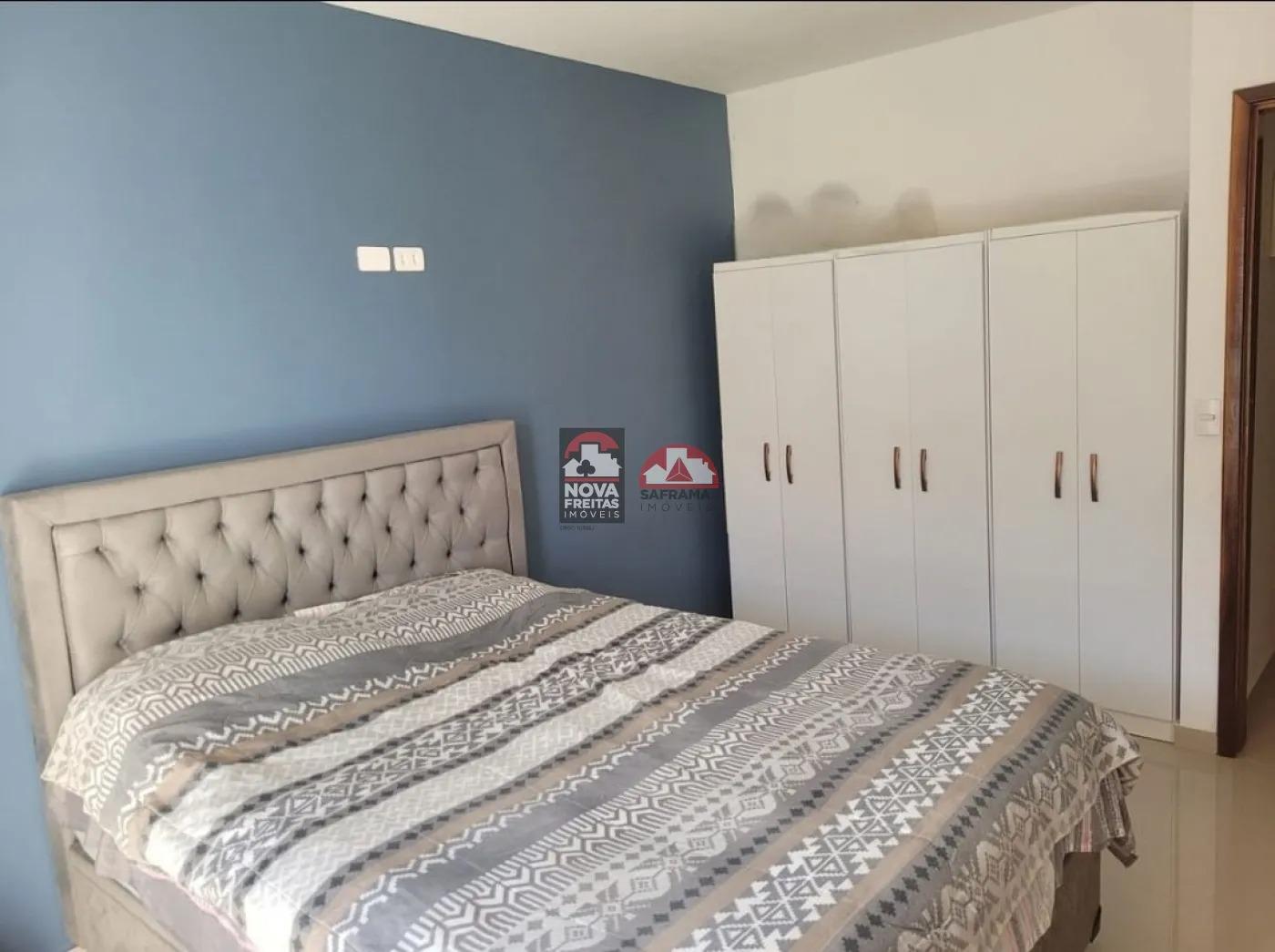 Casa à venda com 2 quartos, 160m² - Foto 14