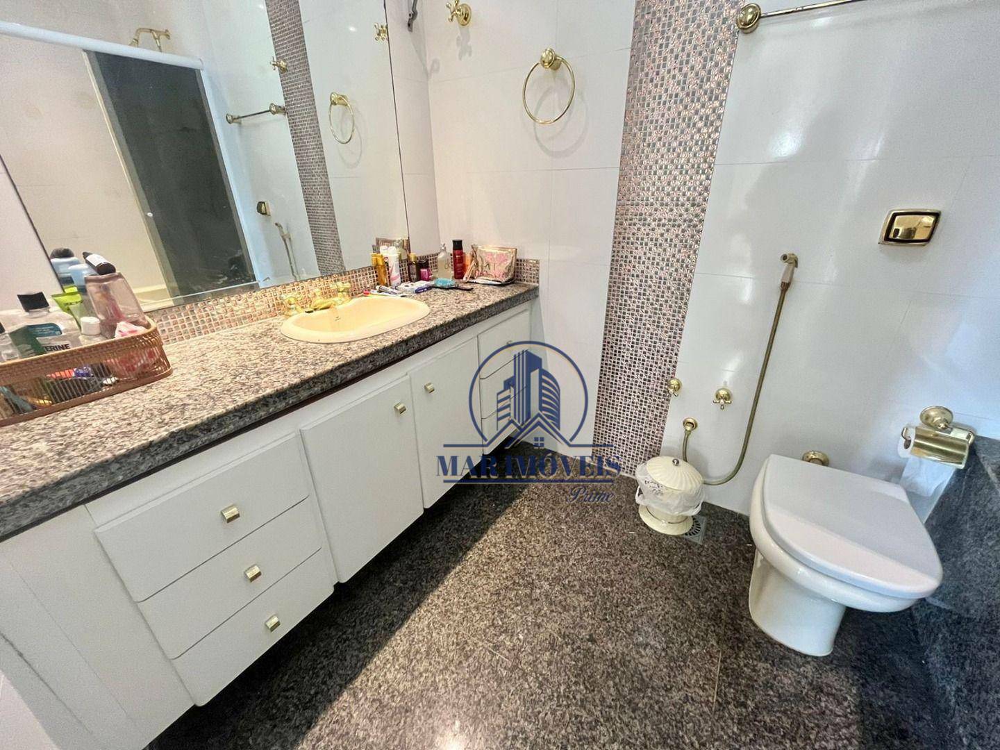 Apartamento à venda e aluguel com 3 quartos, 180m² - Foto 17