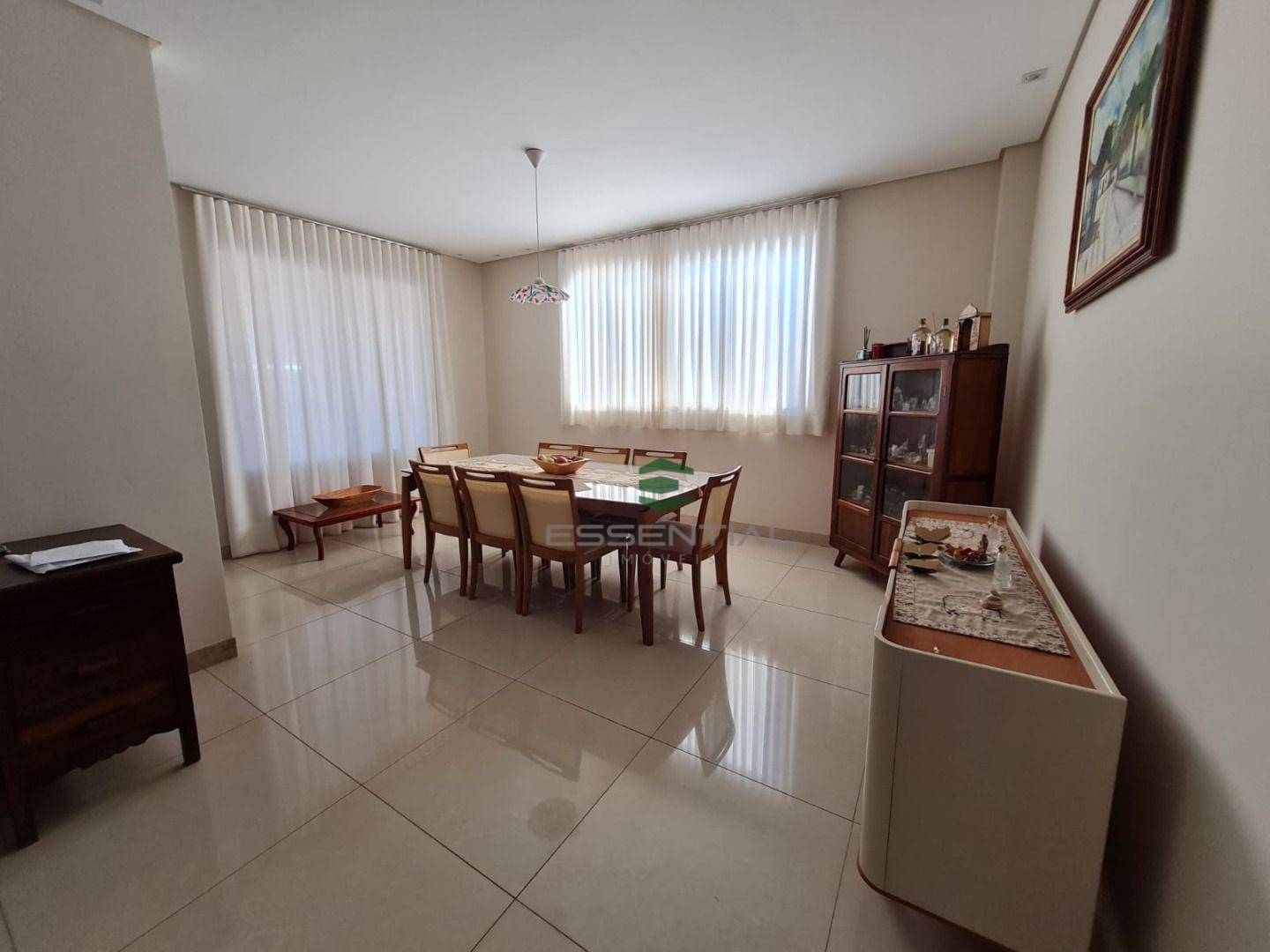 Casa de Condomínio à venda com 3 quartos, 390m² - Foto 5