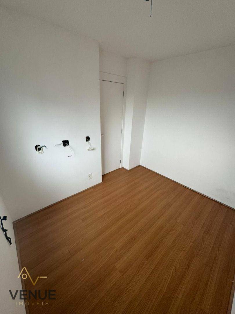 Apartamento à venda com 2 quartos, 46m² - Foto 9