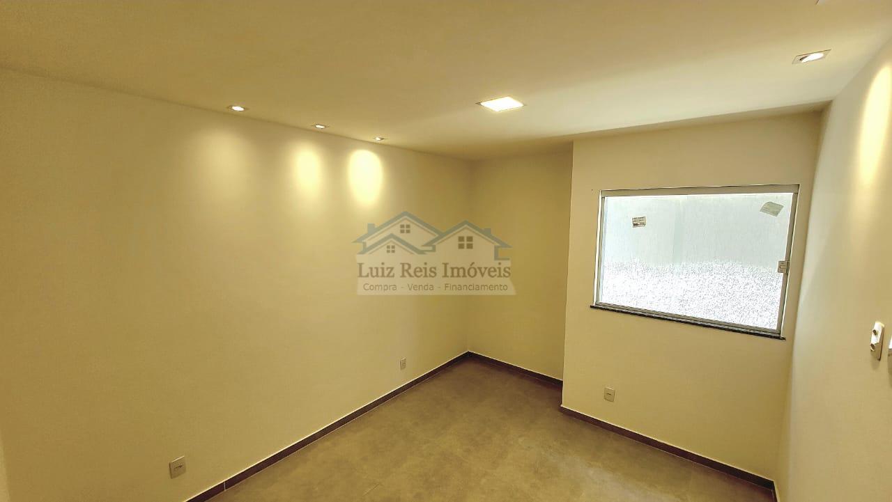 Casa à venda com 2 quartos, 180m² - Foto 18