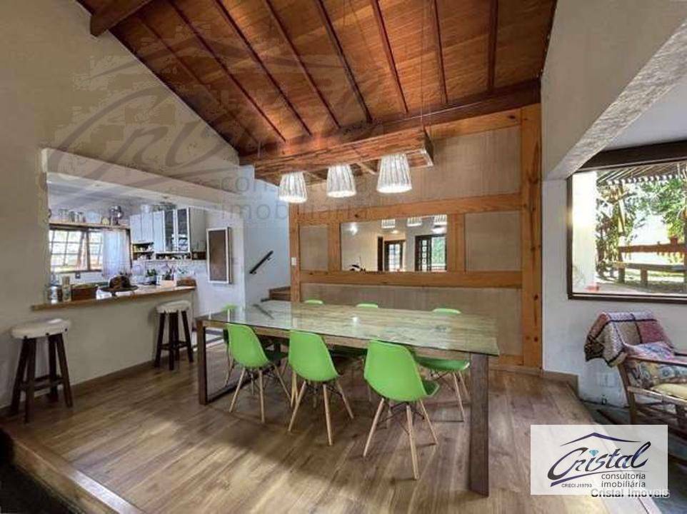 Casa de Condomínio à venda com 4 quartos, 220m² - Foto 13