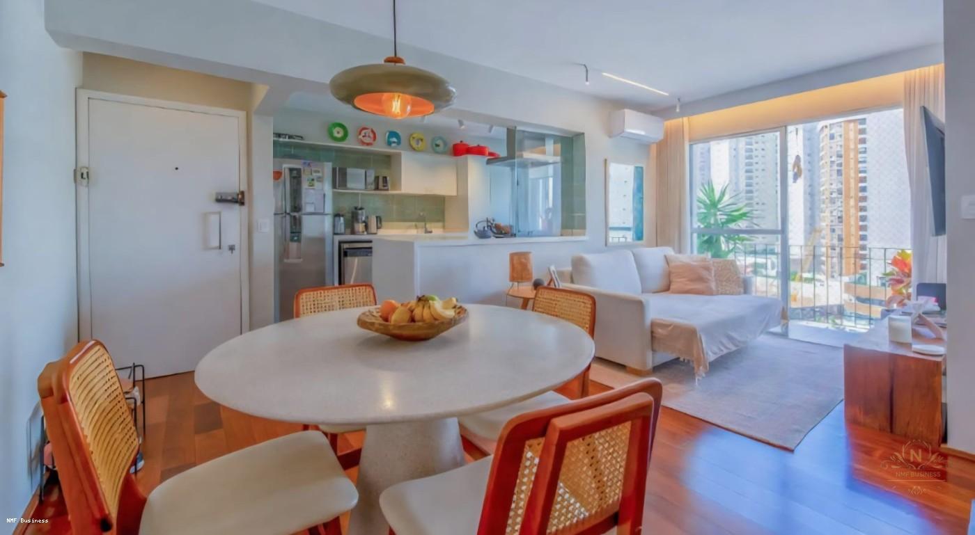 Apartamento à venda com 3 quartos, 135m² - Foto 19