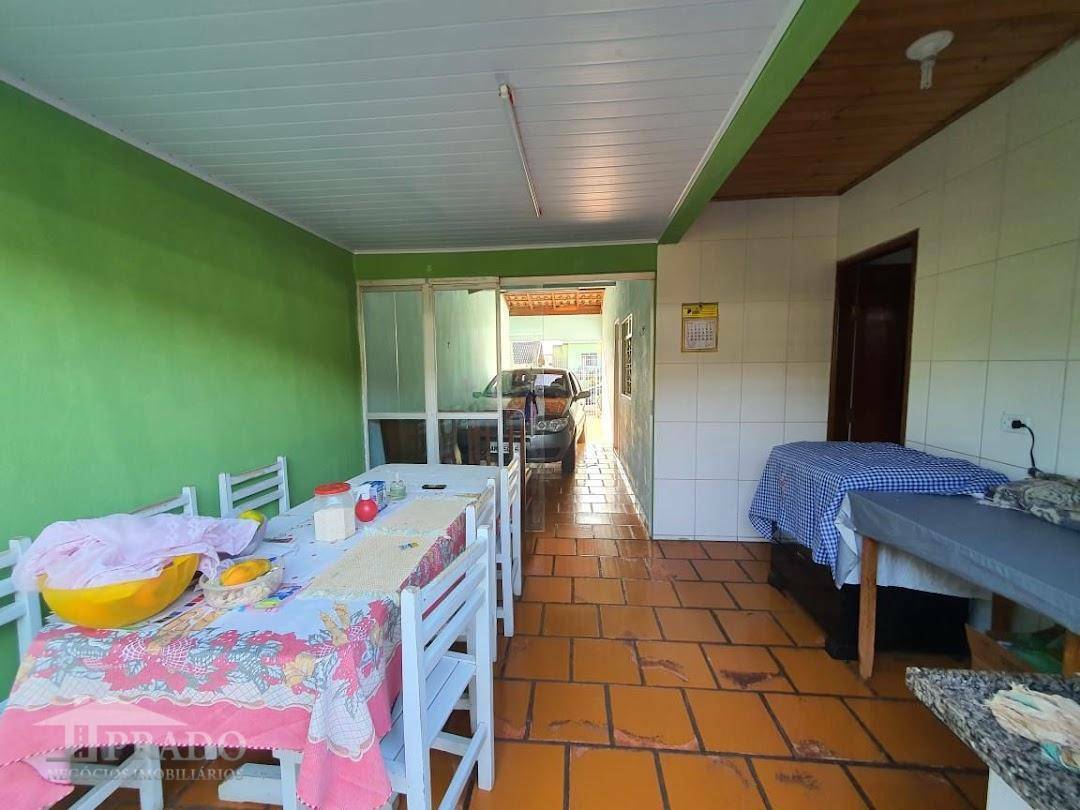 Casa à venda com 4 quartos, 156m² - Foto 12