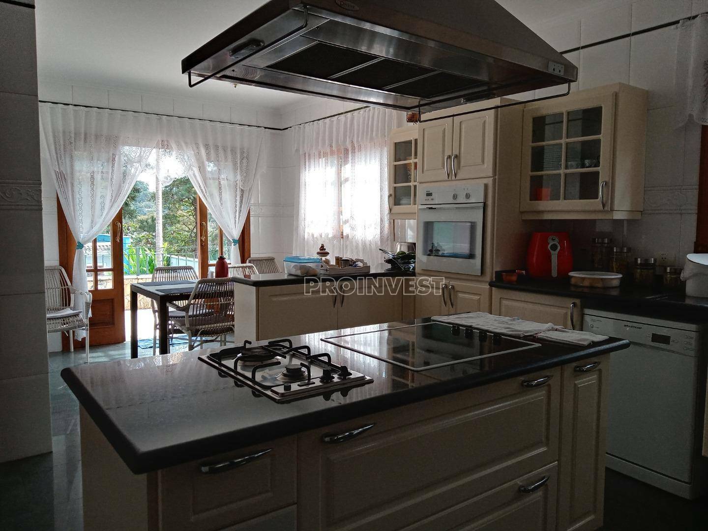 Casa de Condomínio à venda com 3 quartos, 379m² - Foto 9