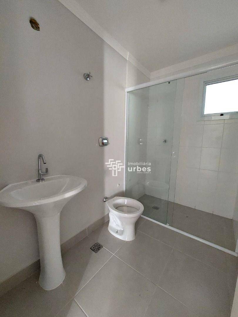 Apartamento para alugar com 2 quartos, 70m² - Foto 10