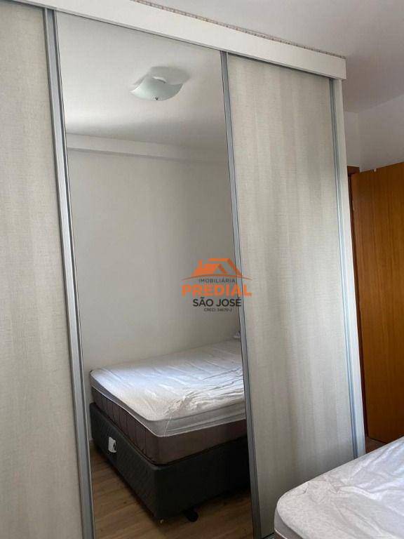 Apartamento à venda com 3 quartos, 71m² - Foto 19