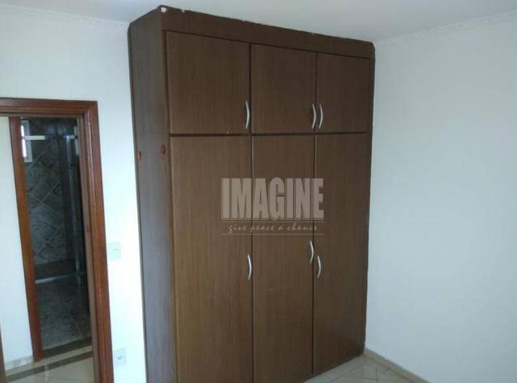 Apartamento à venda com 3 quartos, 100m² - Foto 8