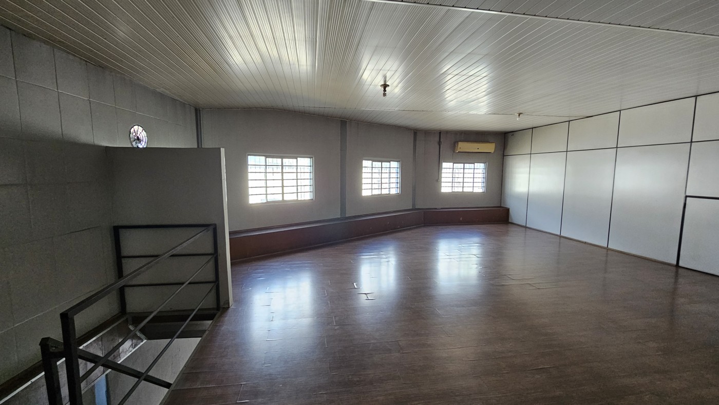 Loja-Salão para alugar, 100m² - Foto 2