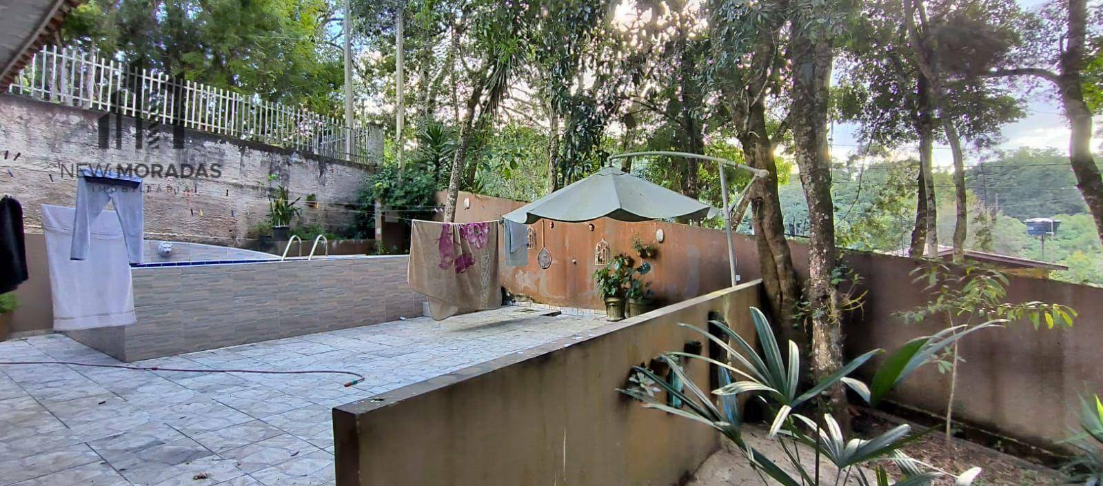 Casa à venda com 3 quartos, 300m² - Foto 28