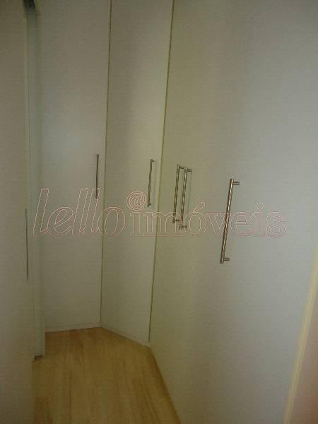 Apartamento para alugar com 3 quartos, 98m² - Foto 9