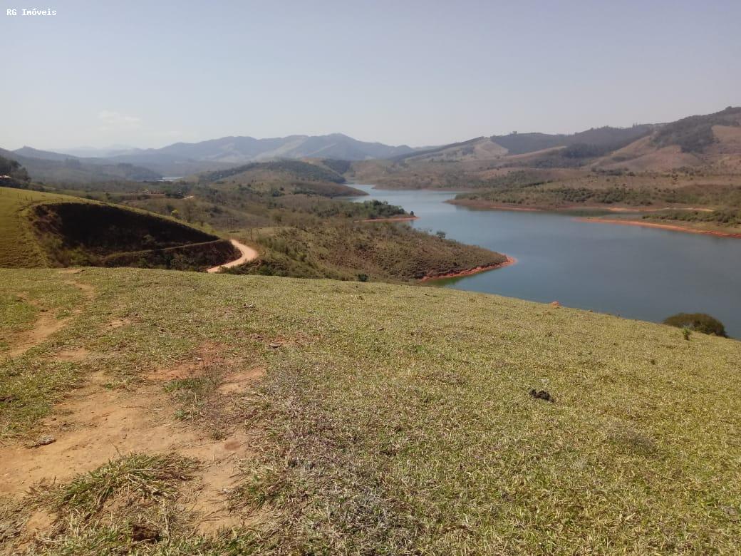 Fazenda à venda com 1 quarto, 120m² - Foto 26
