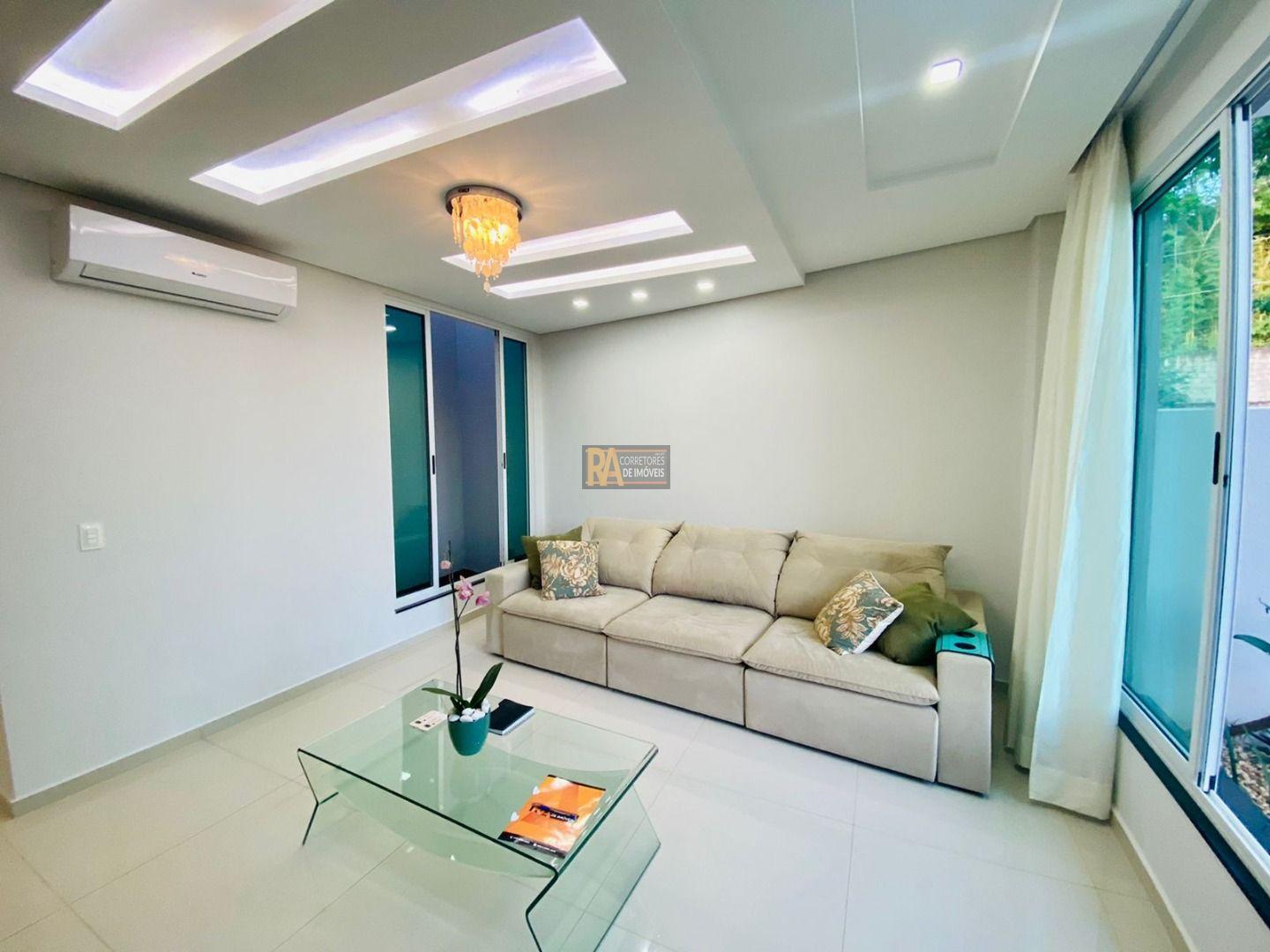 Casa à venda com 3 quartos, 300m² - Foto 6