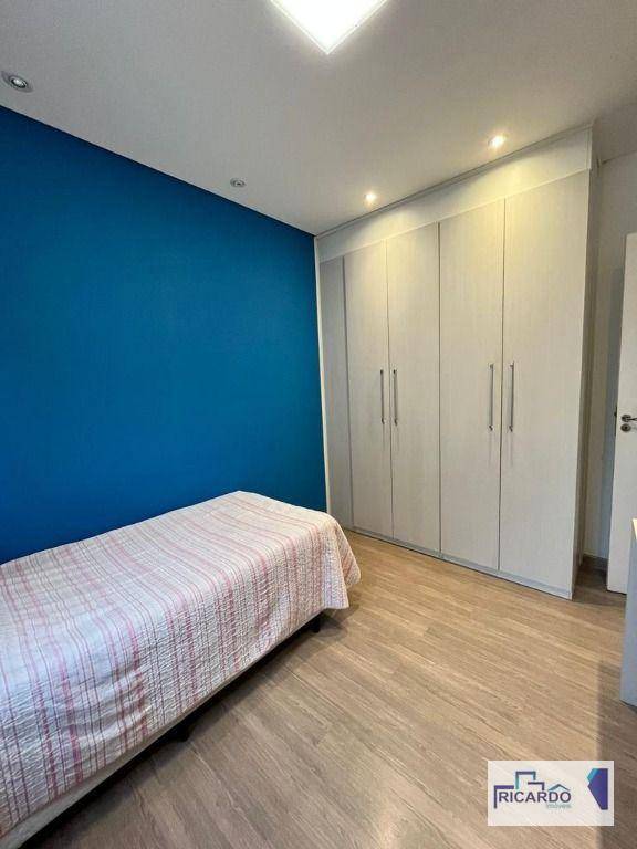 Apartamento à venda com 3 quartos, 107m² - Foto 11