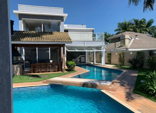 Casa de Condomínio à venda com 3 quartos, 600m² - Foto 2