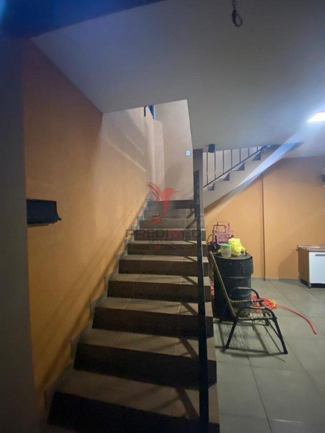 Casa à venda com 2 quartos, 189m² - Foto 21