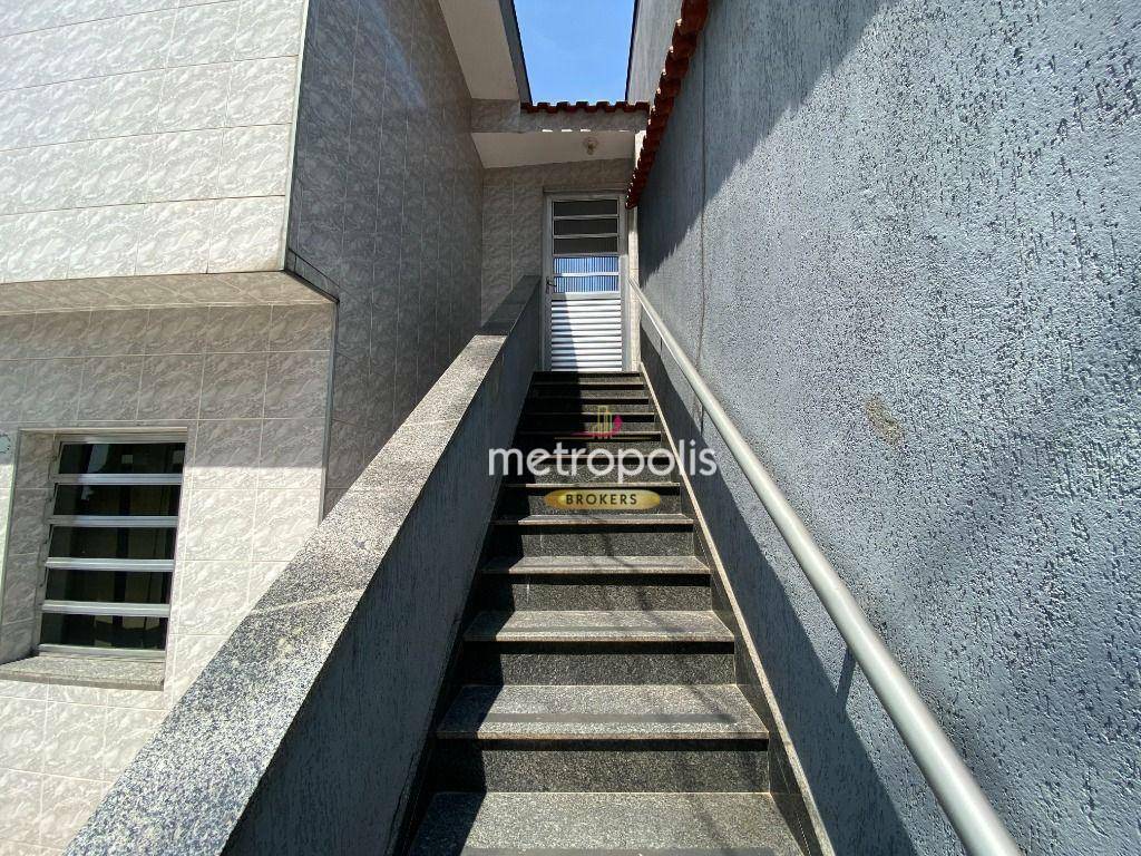 Casa à venda com 3 quartos, 250m² - Foto 9