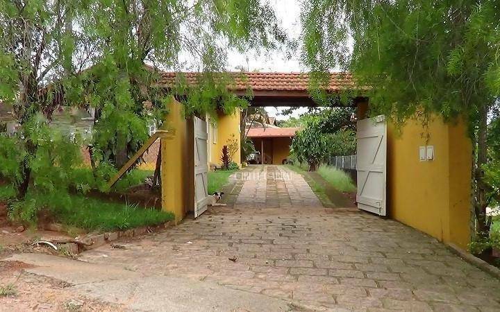 Chácara à venda com 3 quartos, 980m² - Foto 8