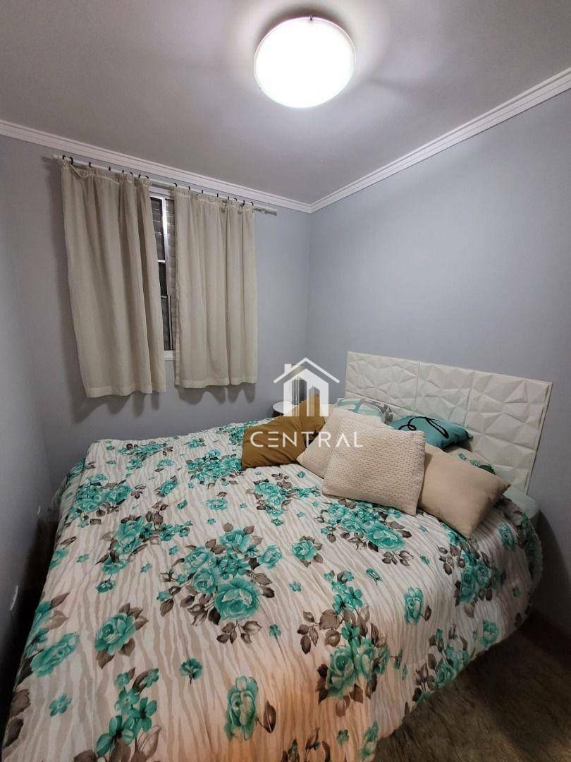 Apartamento para alugar com 3 quartos, 64m² - Foto 16