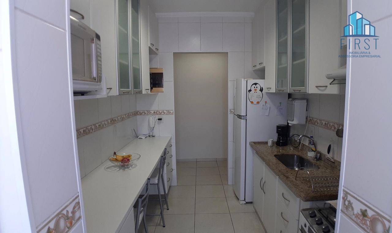 Apartamento à venda com 2 quartos, 74m² - Foto 27