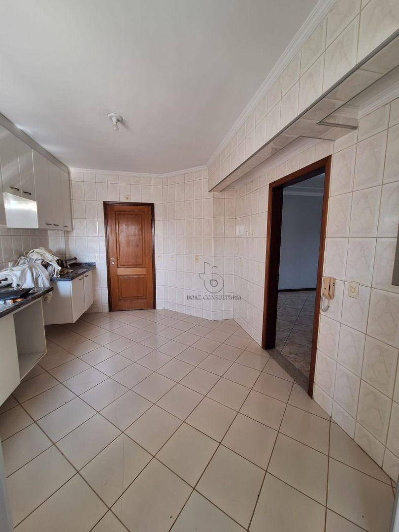 Apartamento à venda com 3 quartos, 109m² - Foto 18