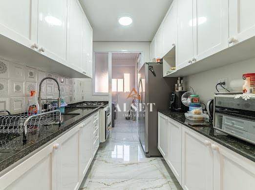 Apartamento à venda com 2 quartos, 74m² - Foto 9