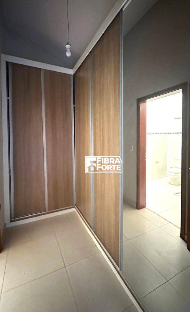 Casa de Condomínio à venda com 3 quartos, 220m² - Foto 19