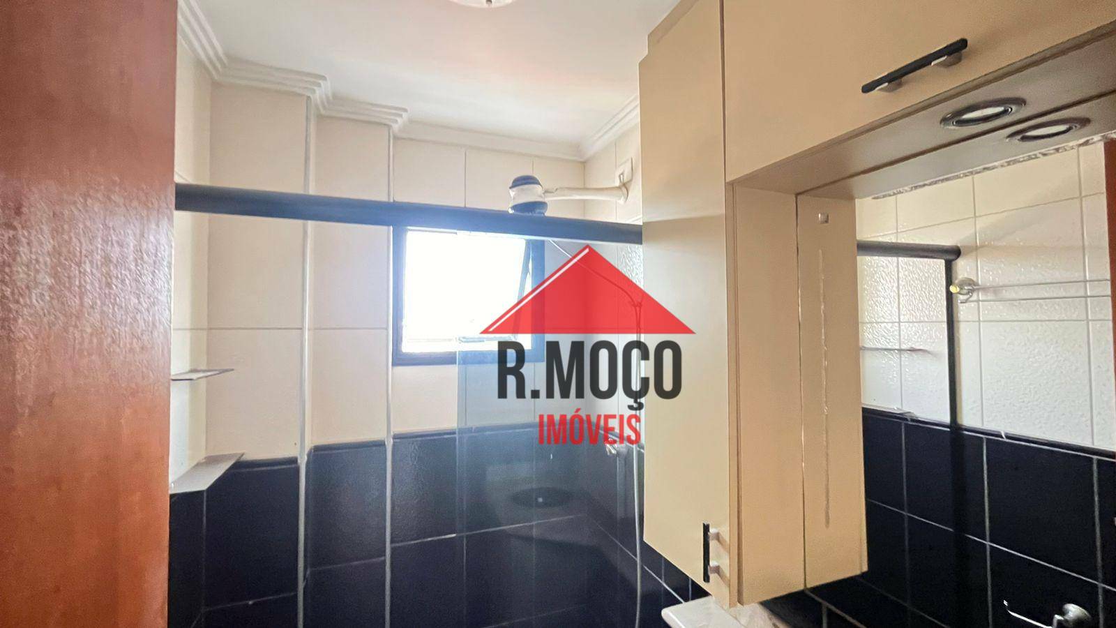 Apartamento para alugar com 2 quartos, 40m² - Foto 13