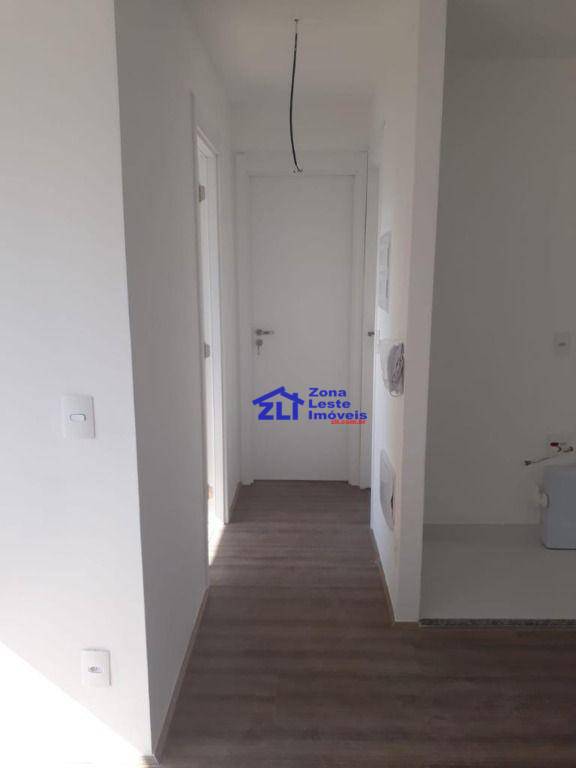 Apartamento à venda com 2 quartos, 37m² - Foto 8