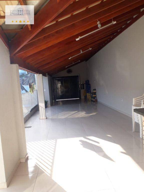 Sobrado à venda com 5 quartos, 236m² - Foto 8