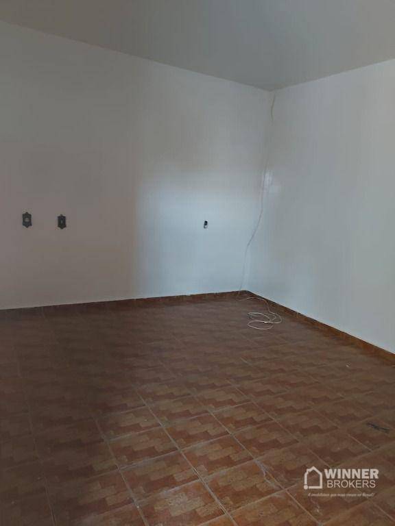 Casa à venda com 4 quartos, 180m² - Foto 11