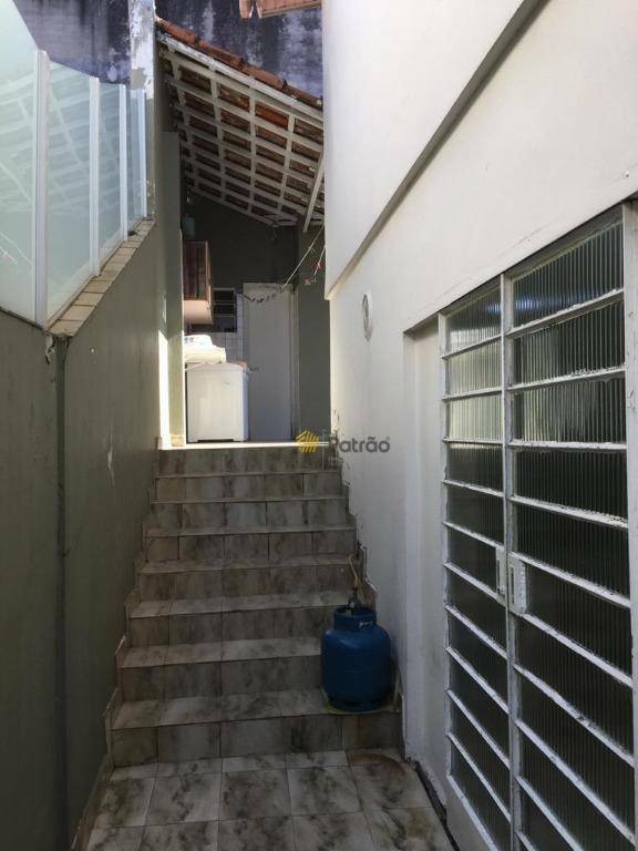 Casa à venda com 2 quartos, 207m² - Foto 22