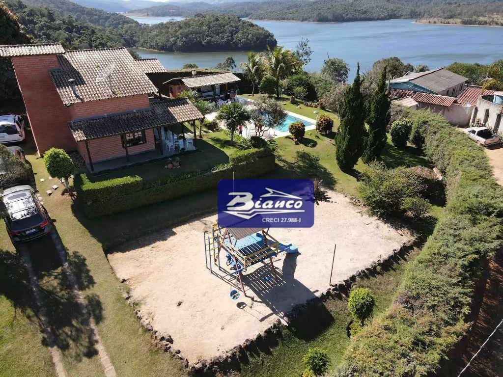 Chácara à venda com 3 quartos, 120m² - Foto 3